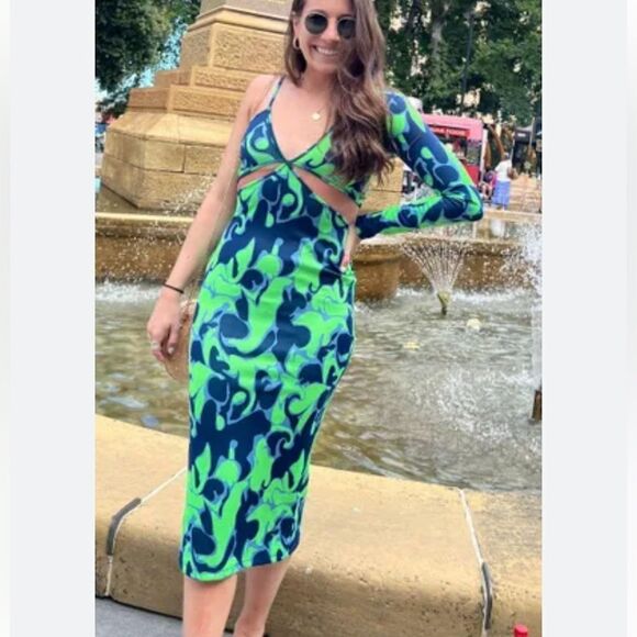 ZARA CUT-OUT JACQUARD DRESS - Picture 4 of 6